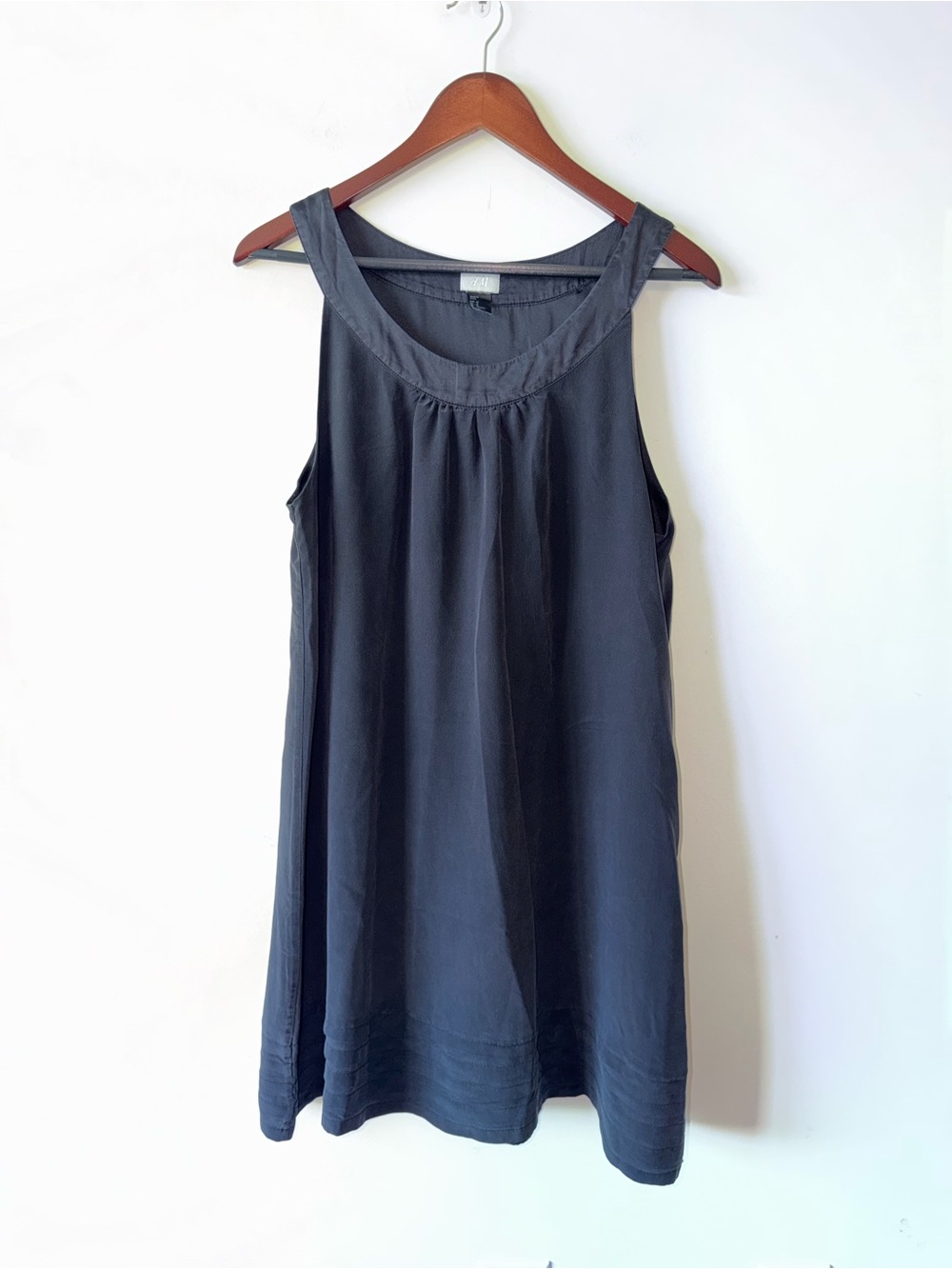 H&M Black Sleeveless A-Line 100% Silk Mini Dress